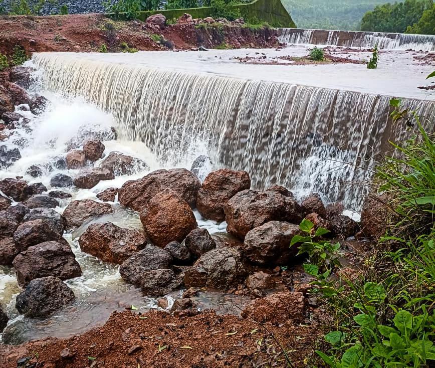 Chalobahills Farmstay Resort Ajra Экстерьер фото